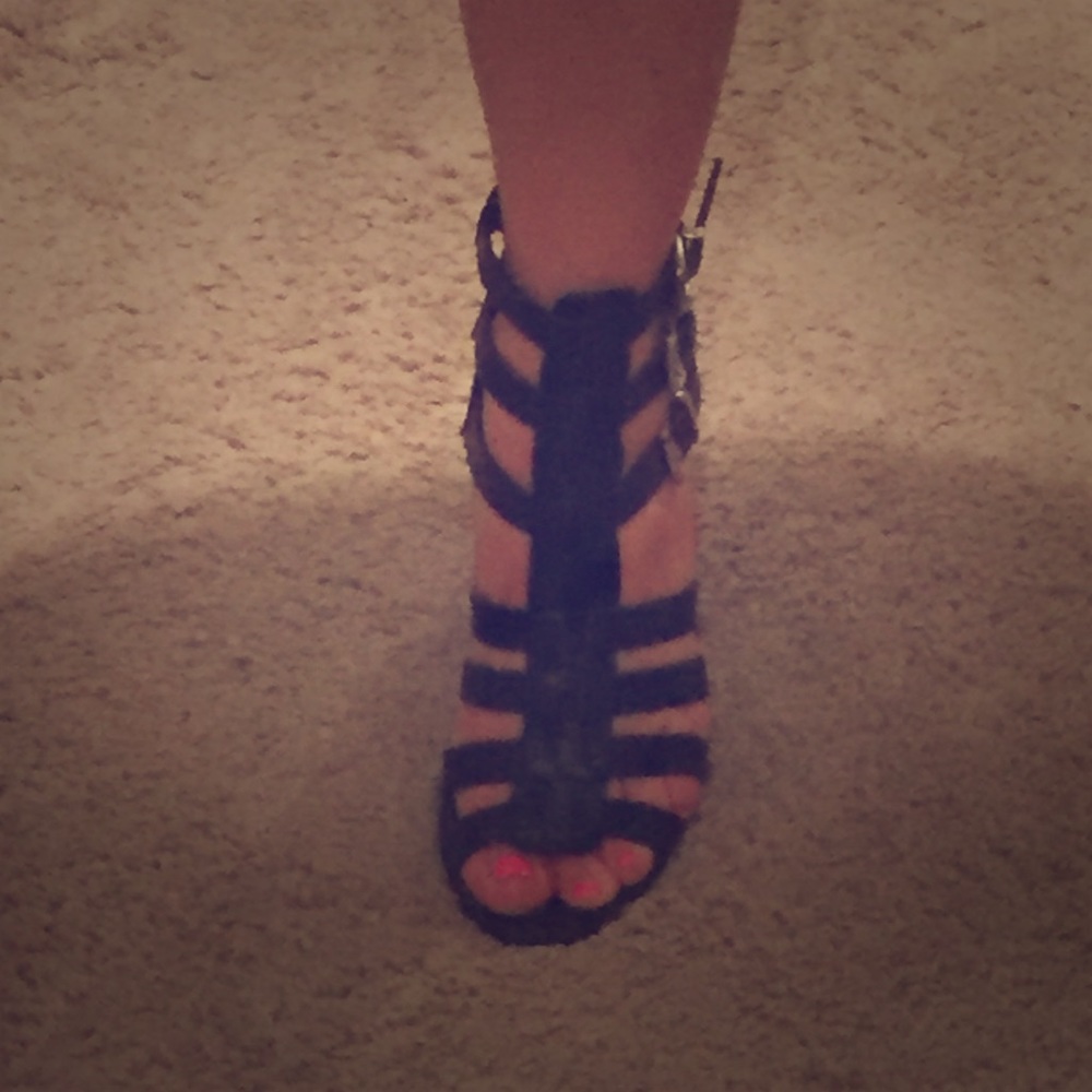 Strapped Wedges